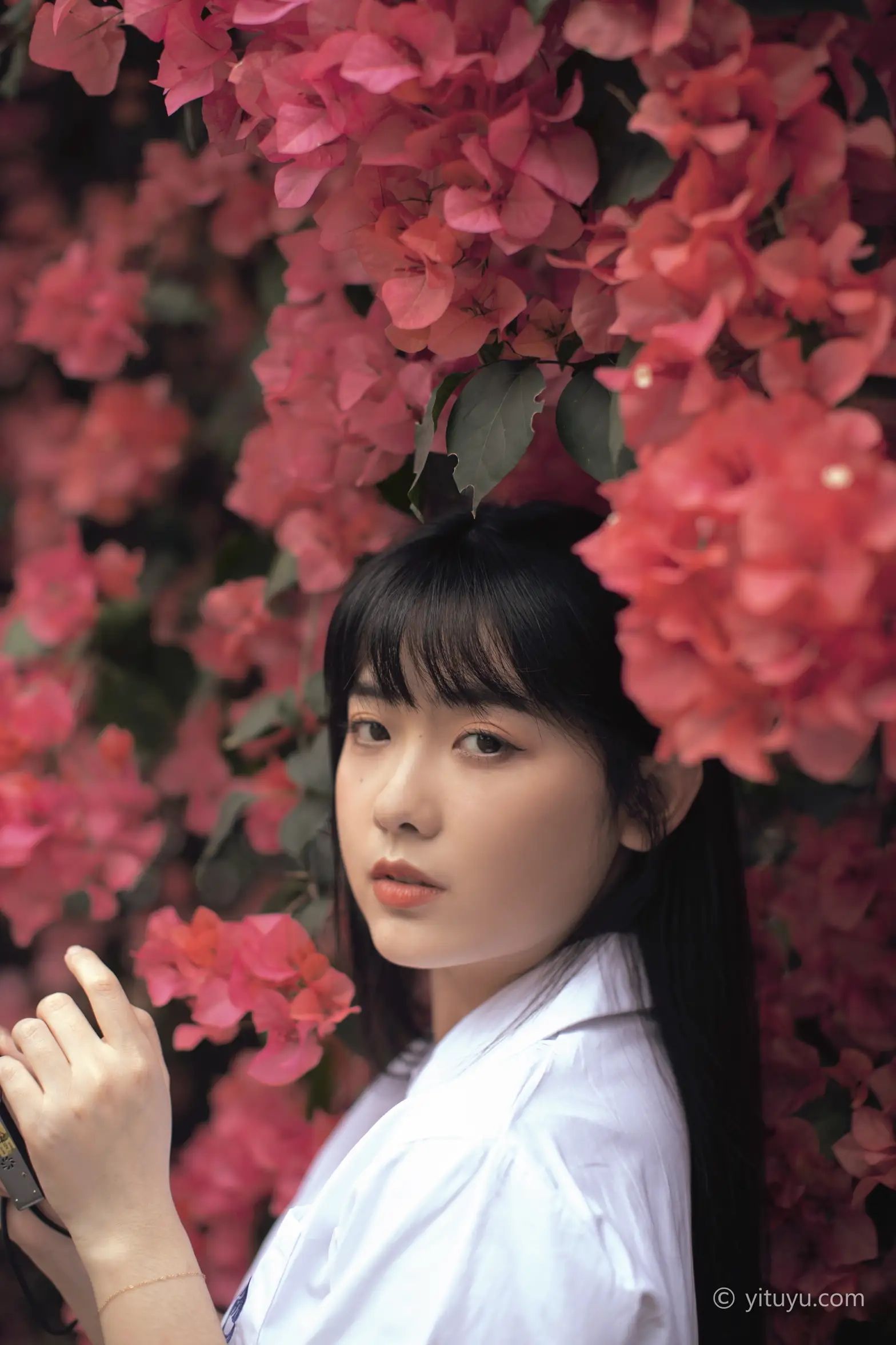 [YITUYU] 2021.04.28 Vol.046 – Flower Season Huang Ziqing#[27P]-7